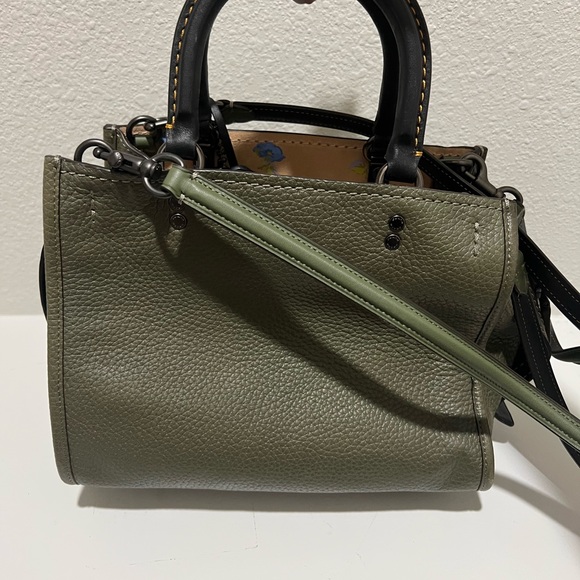 Disney X Coach 1941 Rogue 25 Dark Fairytale Snow White Army Green Limited - Picture 8 of 13